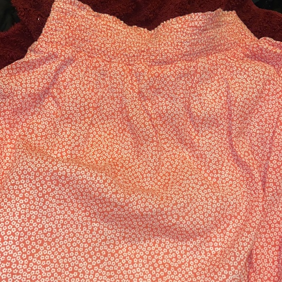 Size medium - Picture 4 of 4